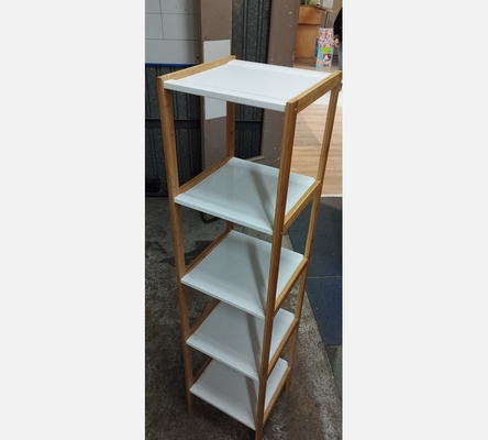 Etagère en métal blanc et bois