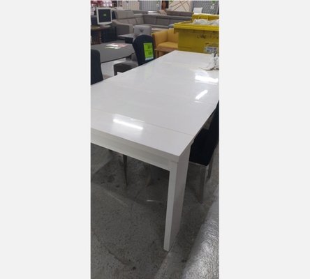 Table console extensible laqué blanche avec 3 allonges.